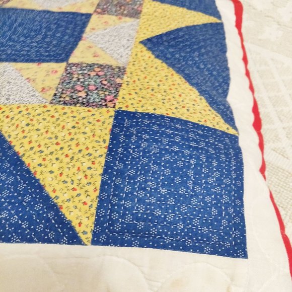 Vintage Quilt Block Pillows PAIR 2 in Primary Blue Yellow Red Stars Calico Flora - Picture 7 of 9
